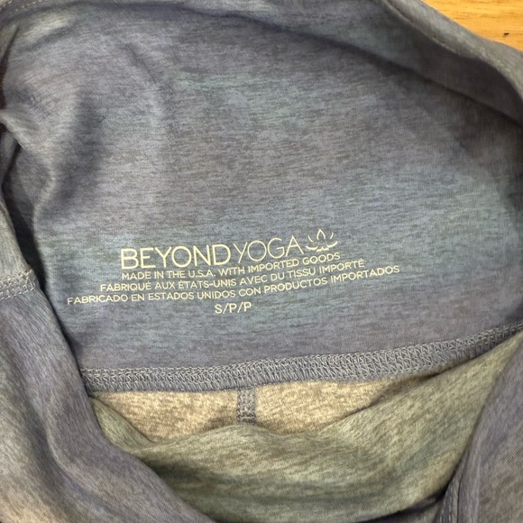 Beyond Yoga Softmark High waisted Midi Leggings in Watercolor Blue - Picture 4 of 5